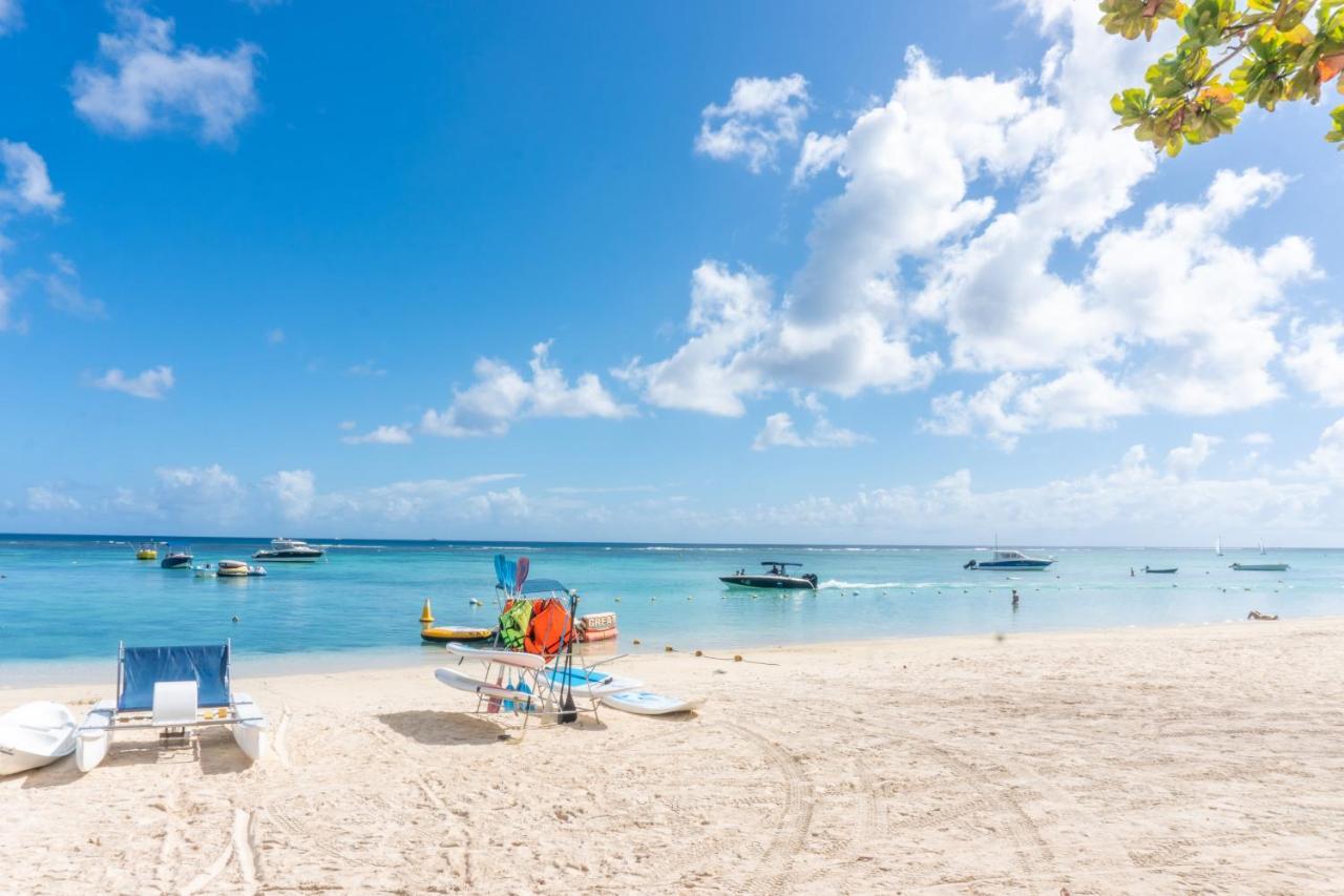 Bon Azur Beachfront Suites & Penthouses With Lov Trou aux Biches Exterior foto