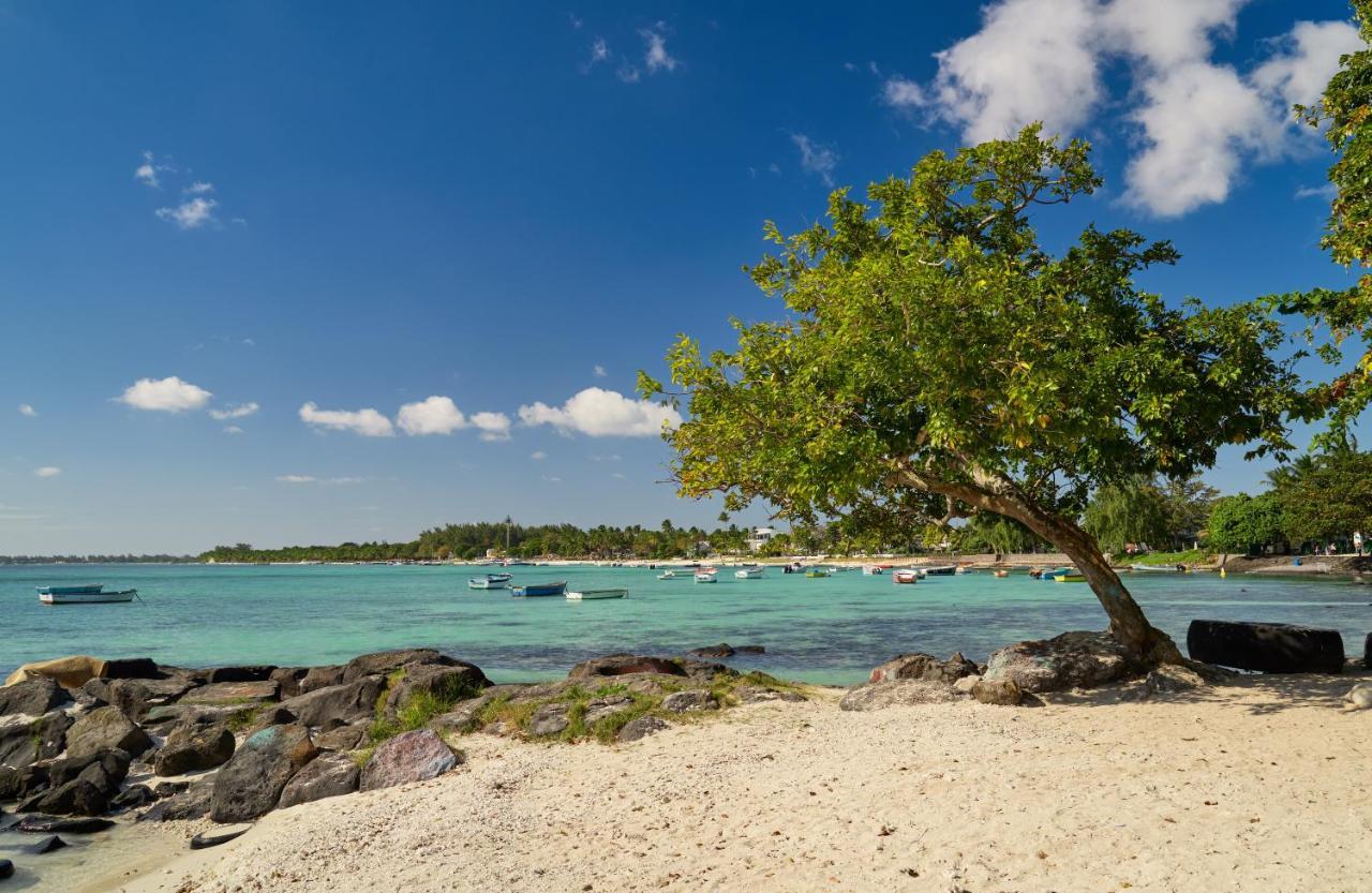 Bon Azur Beachfront Suites & Penthouses With Lov Trou aux Biches Exterior foto