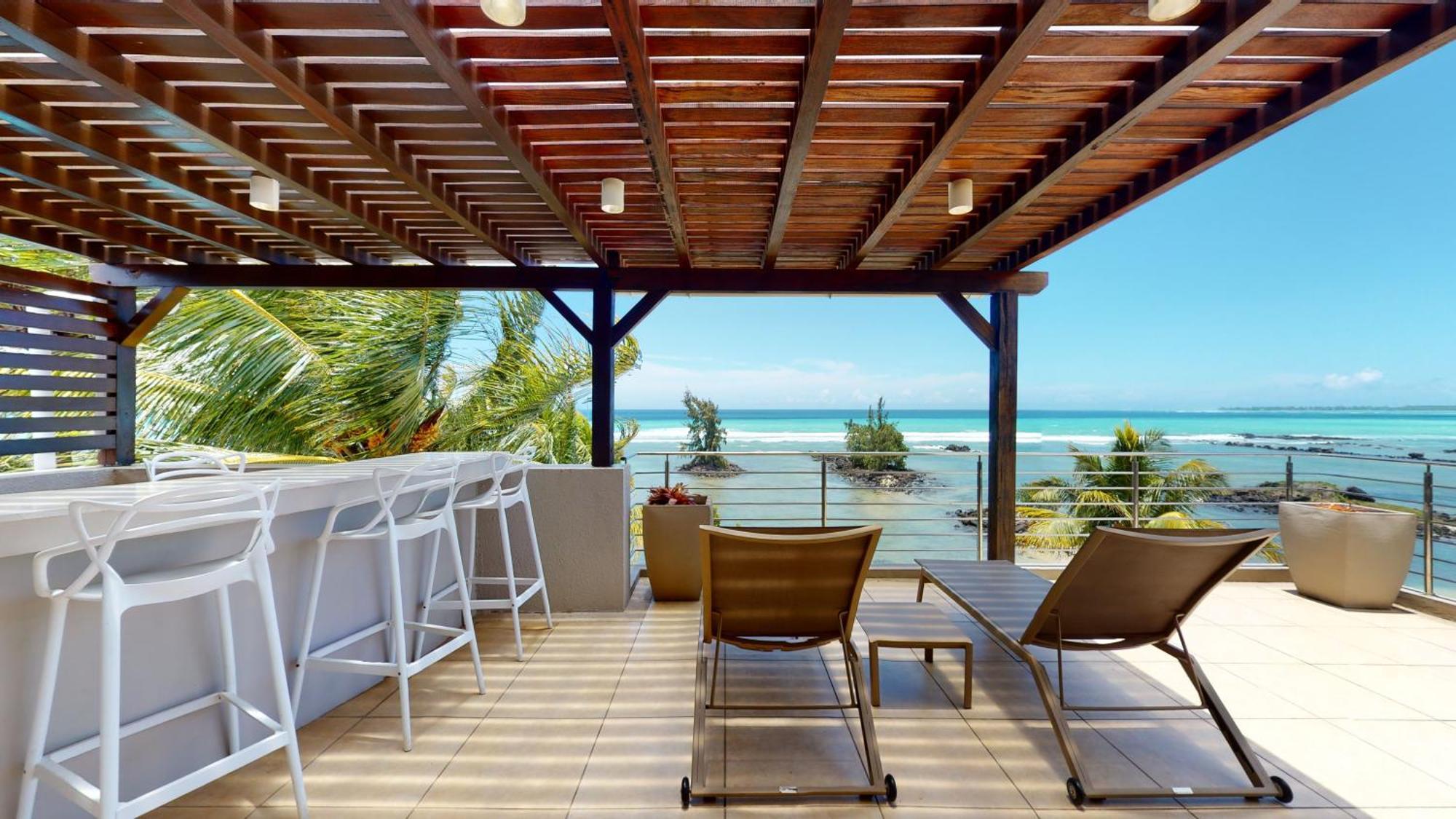 Bon Azur Beachfront Suites & Penthouses With Lov Trou aux Biches Exterior foto