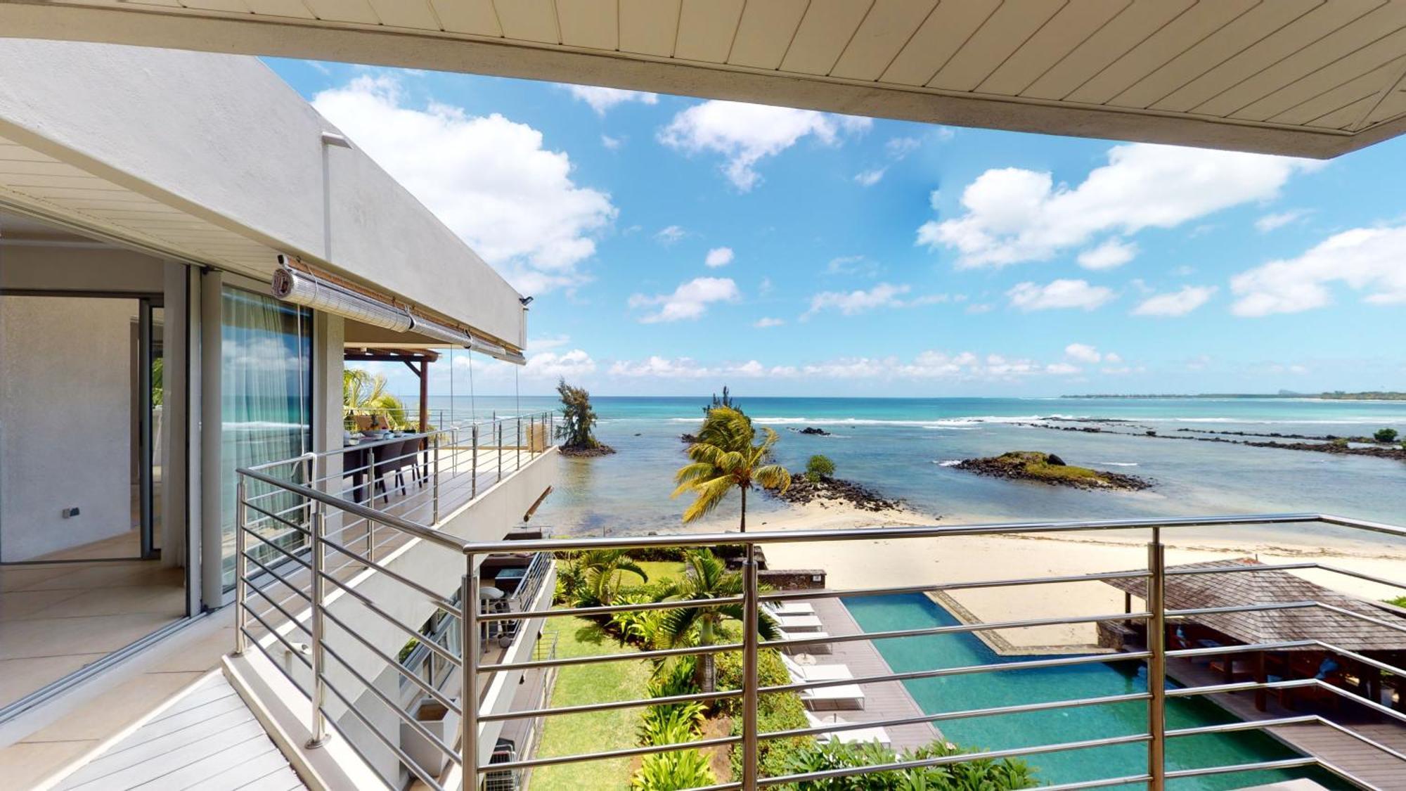 Bon Azur Beachfront Suites & Penthouses With Lov Trou aux Biches Exterior foto