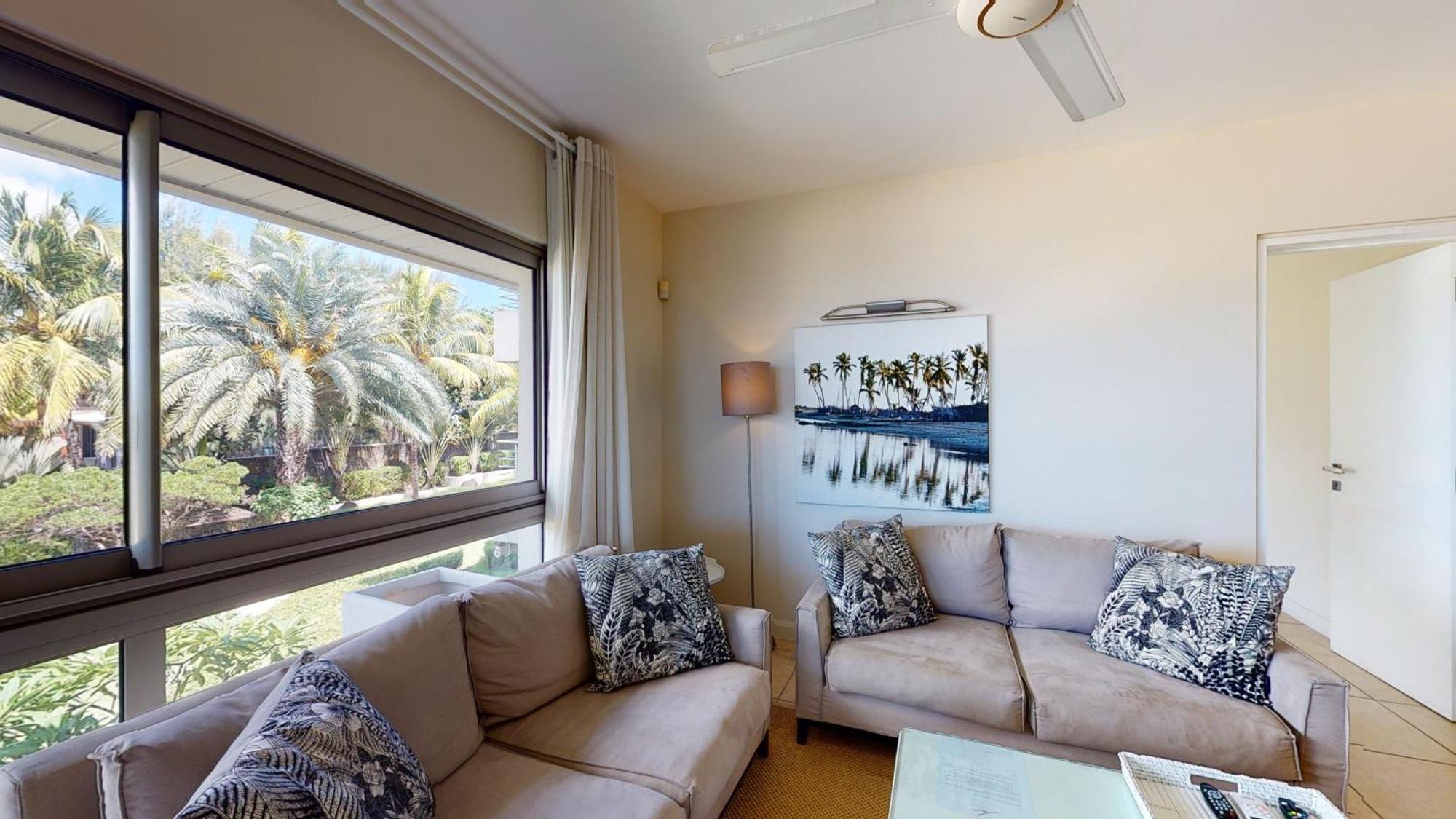 Bon Azur Beachfront Suites & Penthouses With Lov Trou aux Biches Exterior foto