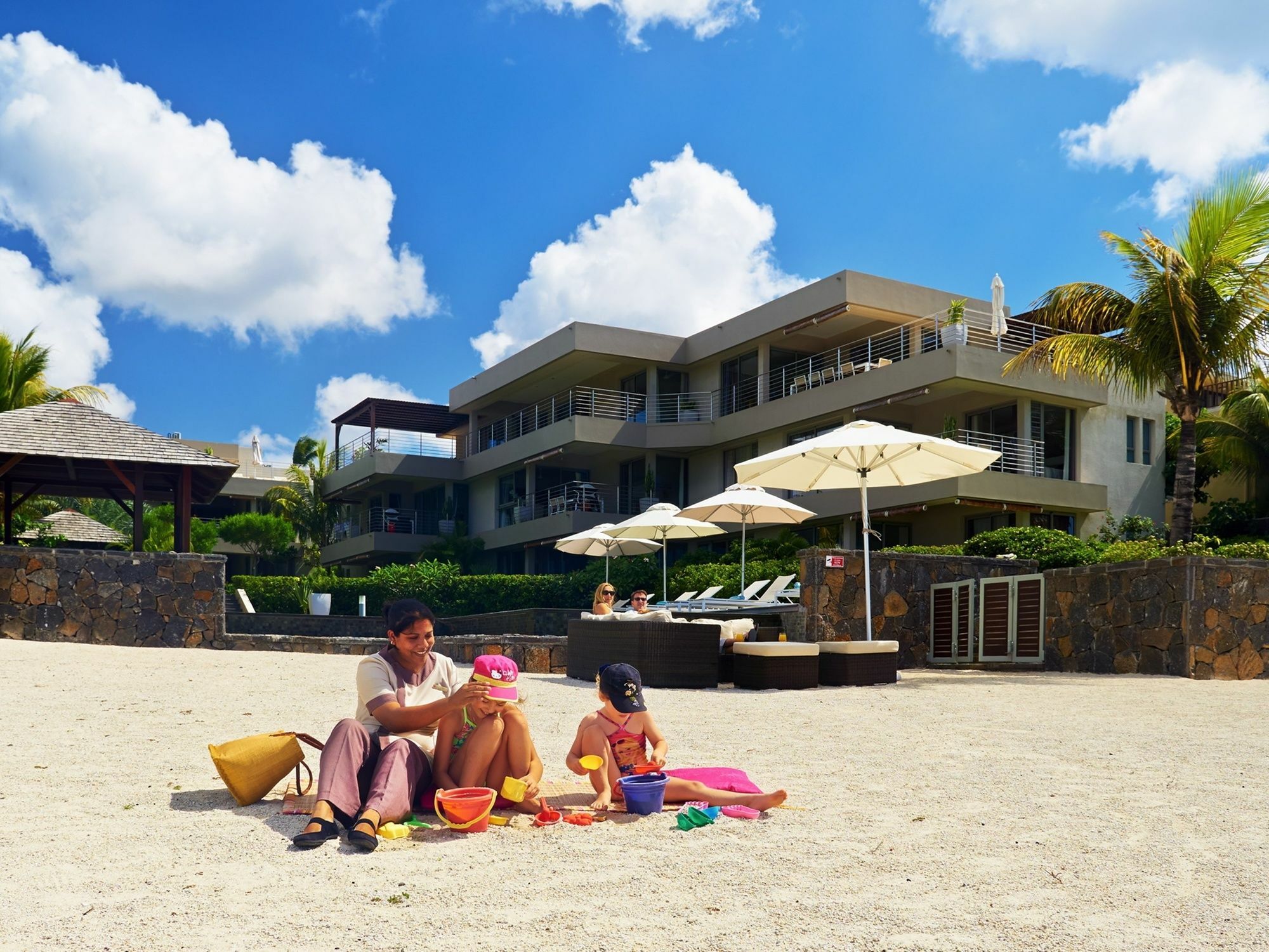 Bon Azur Beachfront Suites & Penthouses With Lov Trou aux Biches Exterior foto
