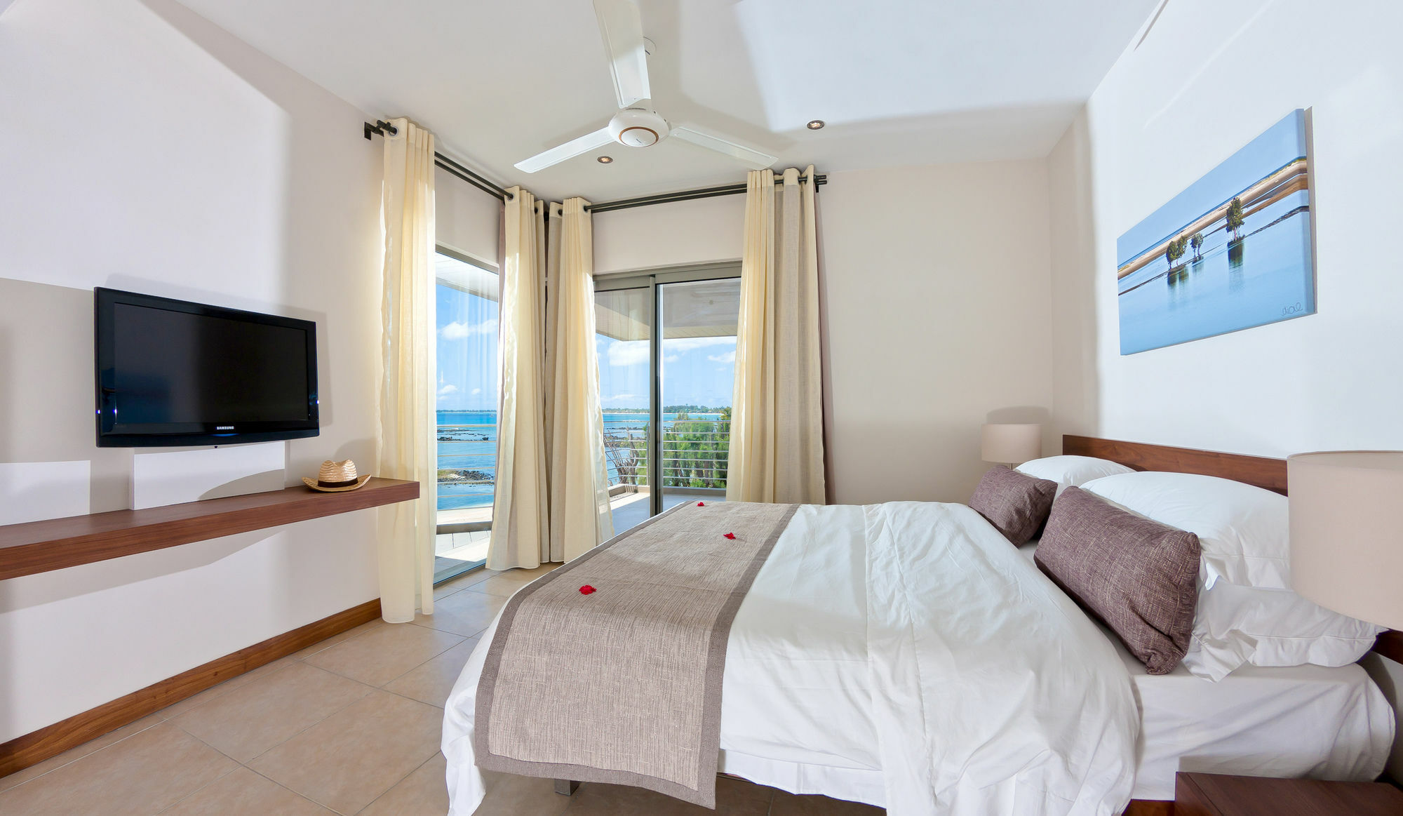 Bon Azur Beachfront Suites & Penthouses With Lov Trou aux Biches Exterior foto